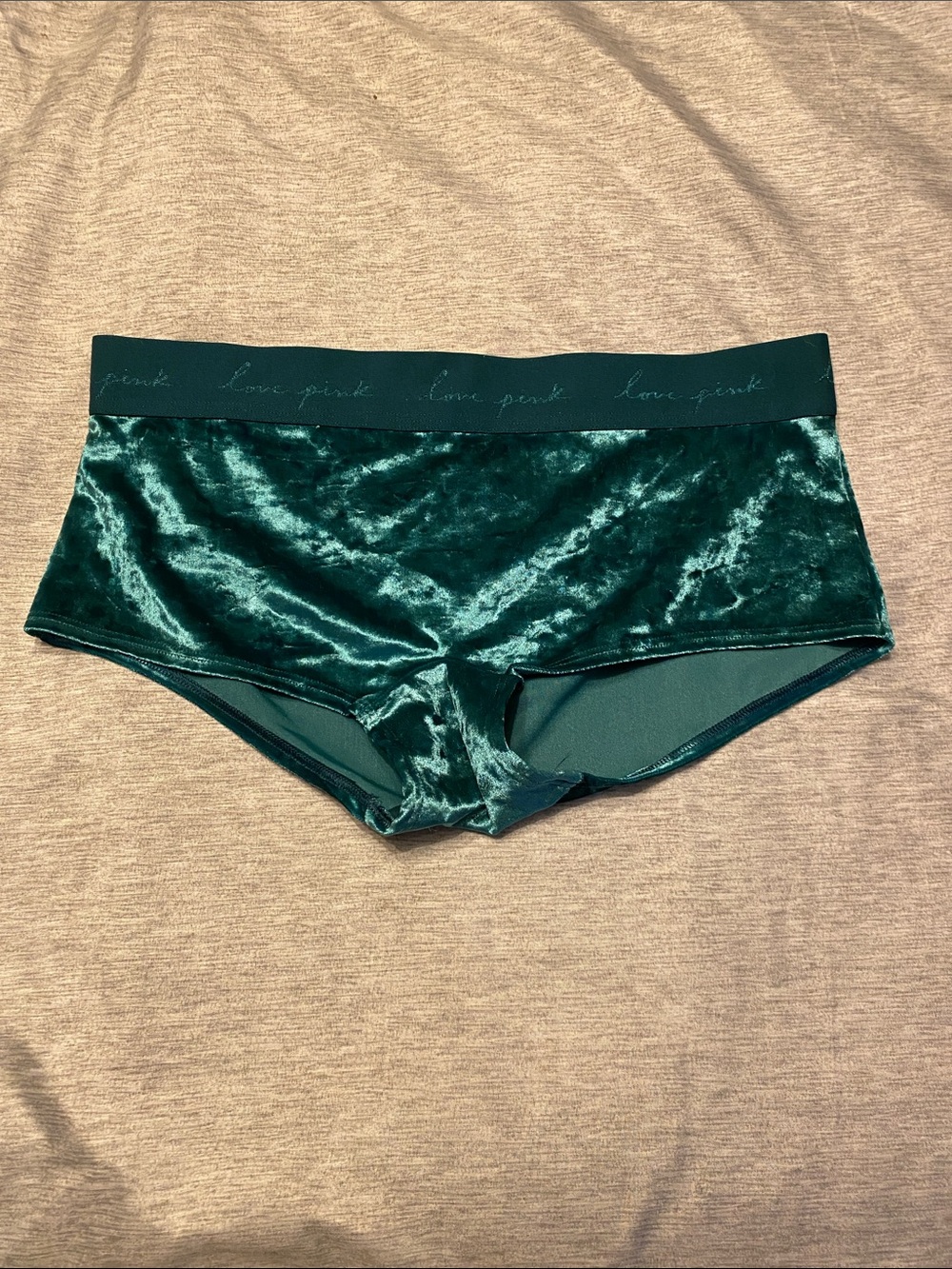 Pink by Victoria Secret Crushed Velvet Boyshorts in Emerald Green Sz M NWT